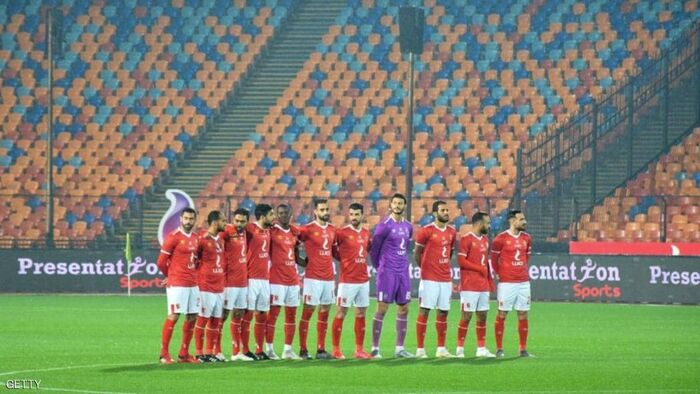 الأهلي المصري يطالب باستكمال الدوري ويحذر من الخسائر المالية