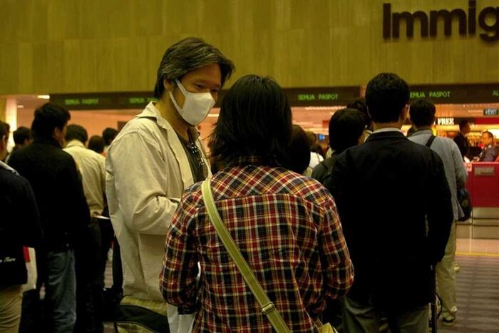 الصين توصي مواطنيها بإرجاء سفرهم للخارج