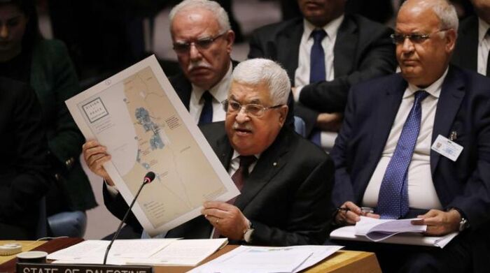 الرئيس الفلسطيني يرفض «صفقة القرن» بشكل قاطع