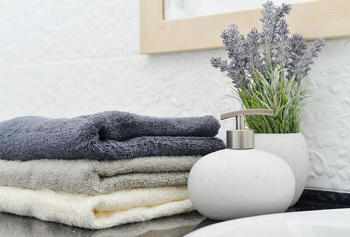 احذروا.. مناشف الحمامات مكتظة بالجراثيم القاتلة