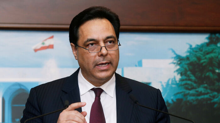 رئيس الوزراء اللبناني يطلب من الحكومة خطة لـ«استعادة الثقة»