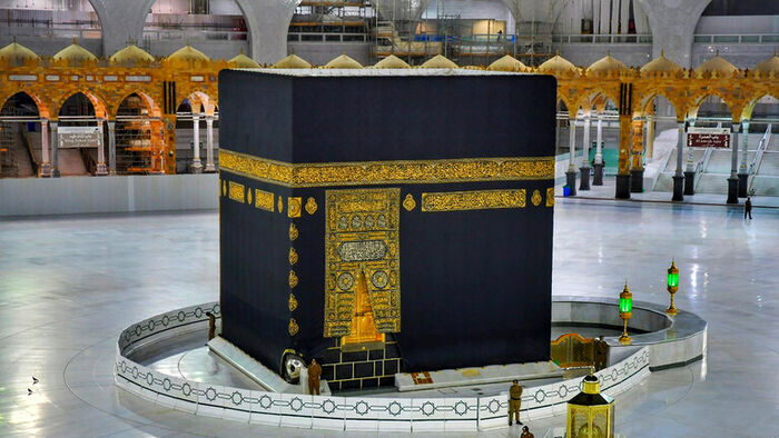 السعودية توضح موقفها من استئناف رحلات الحج والعمرة