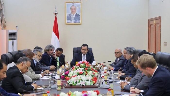 محور قطر داخل الحكومة يخطط لإفشال اتفاق الرياض