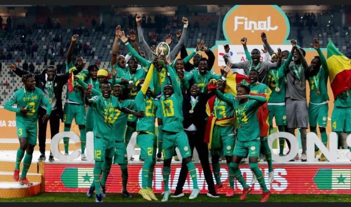 السنغال تُتوّج ببطولة أفريقيا بعد فوز درامي على المغرب