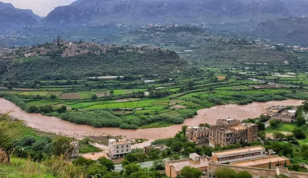 عندما تصبح إب مباحة لسيد الجماعة.. قصة أرض السعدني صاحب اب والستين مليار