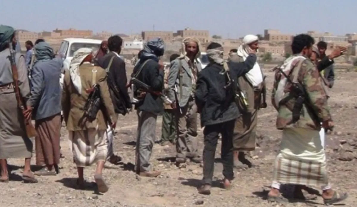 انفجار يستهدف آلية تابعة للحوثيين في البيضاء يعقبه انتشار أمني واختطافات