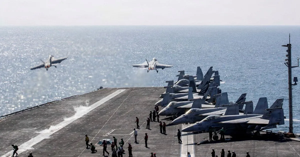 آلاف المظليين من الجيش الأمريكي يصلون إلى الشرق الأوسط مع تصاعد التعزيزات العسكرية