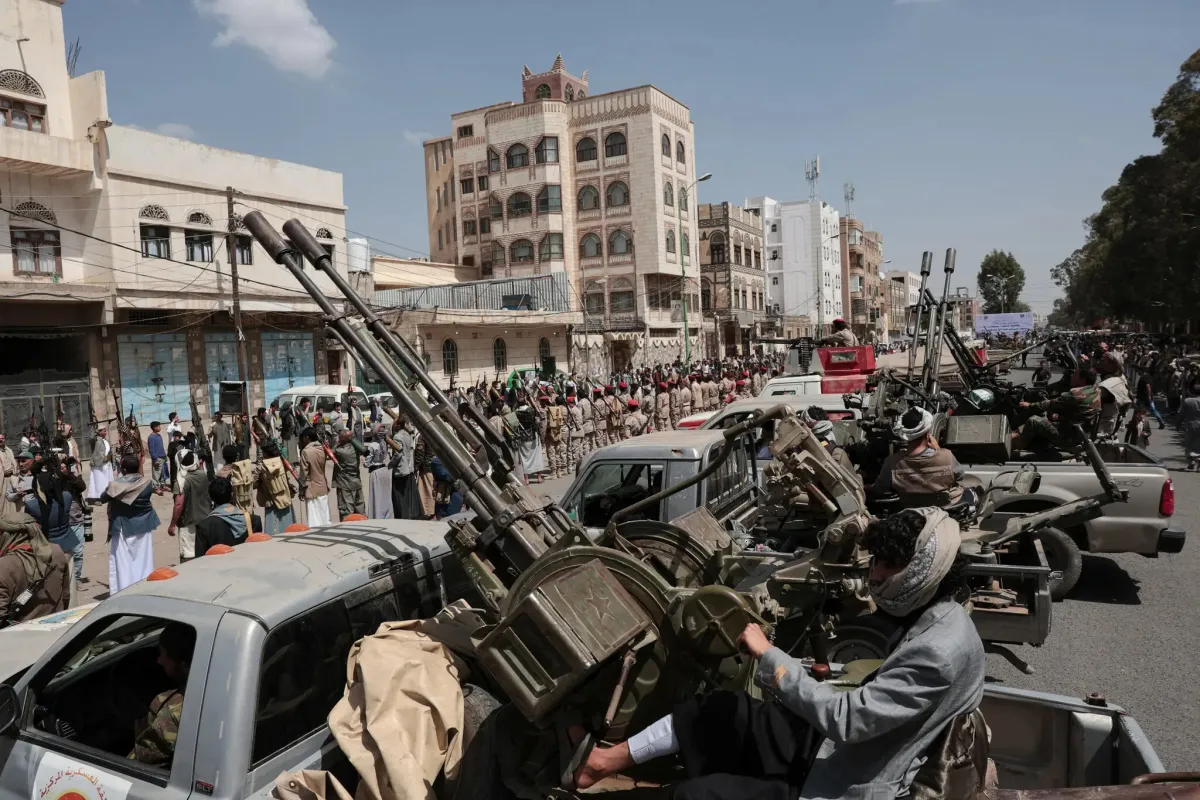 صحيفة أمريكية تكشف سر عدم تأثير الهجمات الحوثية على إسرائيل