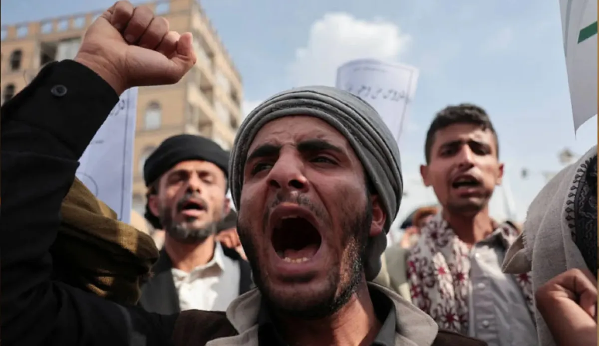 تقرير حقوقي يوثّق 700 انتهاك حوثي في صنعاء خلال 2025