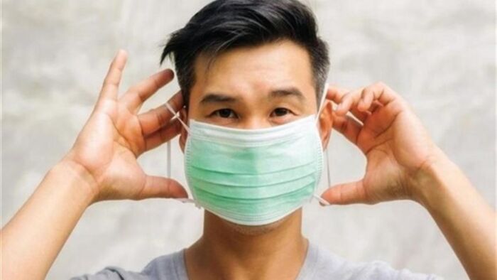 الصحة العالمية تحذر من هذه السلوكيات أثناء وضع الكمامة