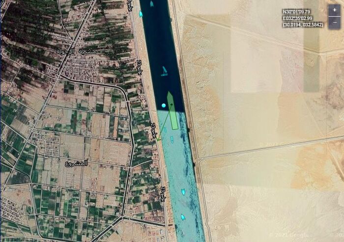 مسؤول مصري: تعويم السفينة الجانحة واستئناف الملاحة بقناة السويس