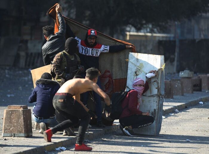 الطلاب العراقيون يتوافدون إلى التحرير بـ«مليونية طارئة»