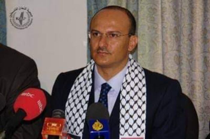 نجل شقيق الرئيس صالح يعلن تبرعه بأكثر من ملياري ريال لفلسطين من بنك حكومي بصنعاء