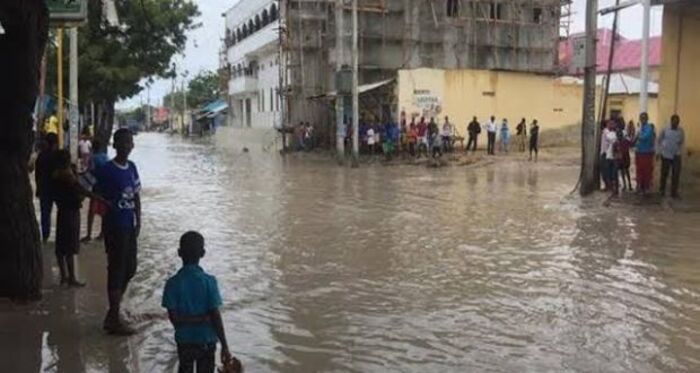 الصومال:امطار غزيرة تودي بحياة 10 اشخاص وتشرد أكثر من 270 ألفا