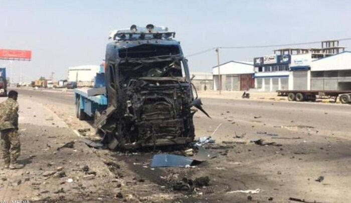نجاة قائد أمني من انفجار سيارة مفخخة في العاصمة اليمنية المؤقتة عدن