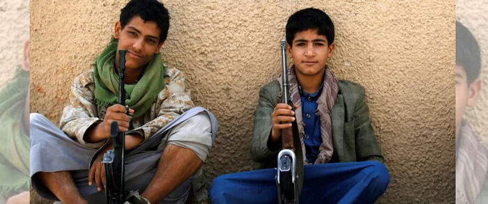 الحوثيون يبدلون النشيد اليمني بـ"الصرخة الخمينية"