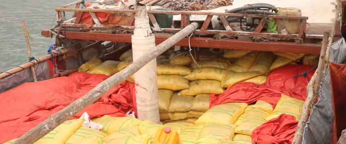 خفر السواحل يكشف تفاصيل ضبط 200 طن من المتفجرات