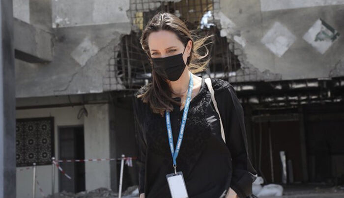 الممثلة الأمريكية «أنجلينا جولي» تصل عدن في مهمة أممية