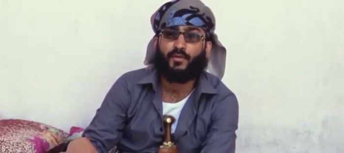 أسير من القوات المشتركة يتحدث عن تعذيب وحشي من قبل الحوثيين قبل الإفراج عنه