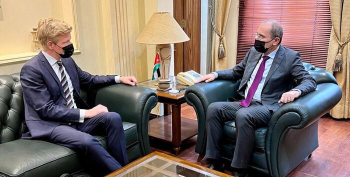 الأمم المتحدة تناقش مع وزير الخارجية الأردني تنقيذ الهدنة في اليمن!