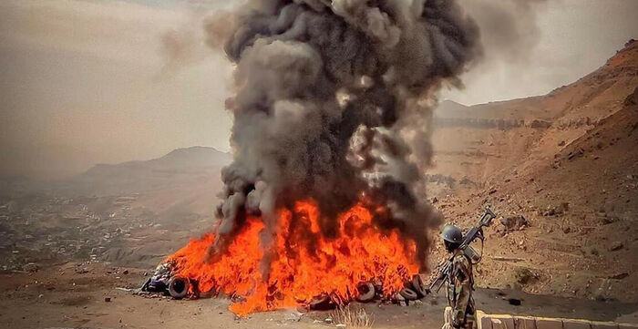 شكوك في مزاعم الحوثيين إحراق 40 طن حشيش