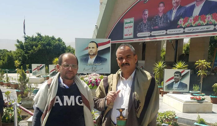 شيخ قبلي وقيادي حوثي: بعد دفاعنا عن الحوثيين أصبحنا في نظرهم زنابيل ورخاص.. (تفاصيل حصرية)