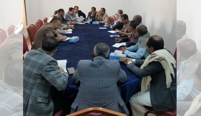 لأول مرة.. مؤتمر صنعاء وحلفائه يرفضون قرارات حوثية وتعلن في بيان رسمي