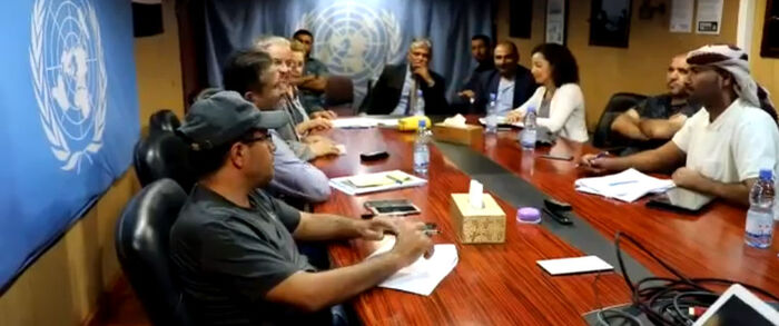 فرض الإقامة الجبرية على الفريق الأممي بالحديدة