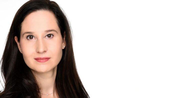 انطلاق أكبر حملة الكترونية لكشف علاقة دبلوماسية أمريكية بالحوثي