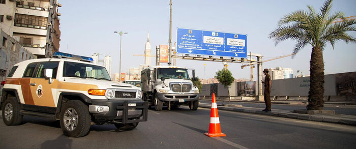 السعودية ترفع تعليق حضور موظفي القطاع الخاص لمقار أعمالهم