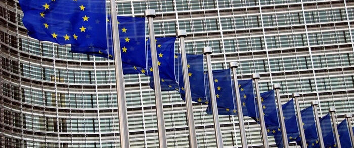 الاتحاد الأوروبي يوافق على رفع كل العقوبات المفروضة على سوريا