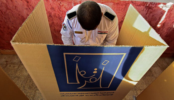 العراق.. انطلاق التصويت بالانتخابات البرلمانية المبكرة