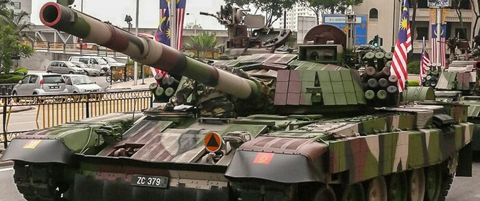 الجيش الماليزي ينتشر في الشوارع لمواجهة كورونا