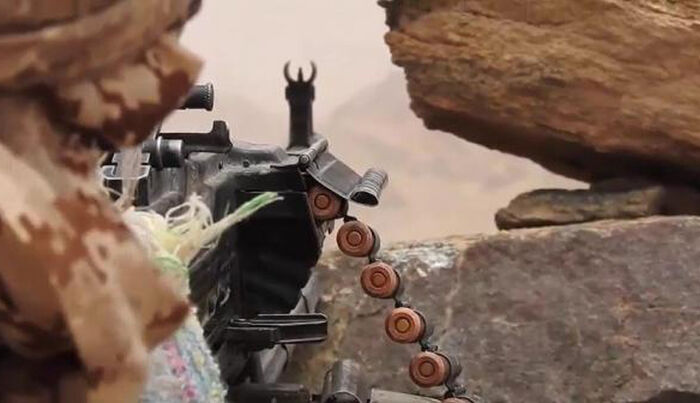 اليمن على حافة انفجار عسكري شامل وسط تصعيد متعدد الجبهات وتصدّع داخل معسكر الشرعية