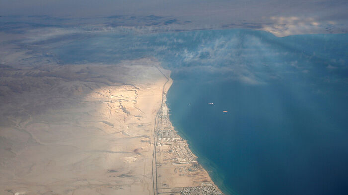 البرلمان اليوناني يصادق على اتفاقية ترسيم الحدود البحرية مع مصر