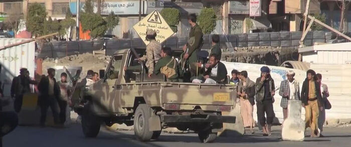 حصانة إيران وتراجع أداء التحالف وحماقة الإخوان.. أسباب رئيسية في رفض الحوثي للسلام!