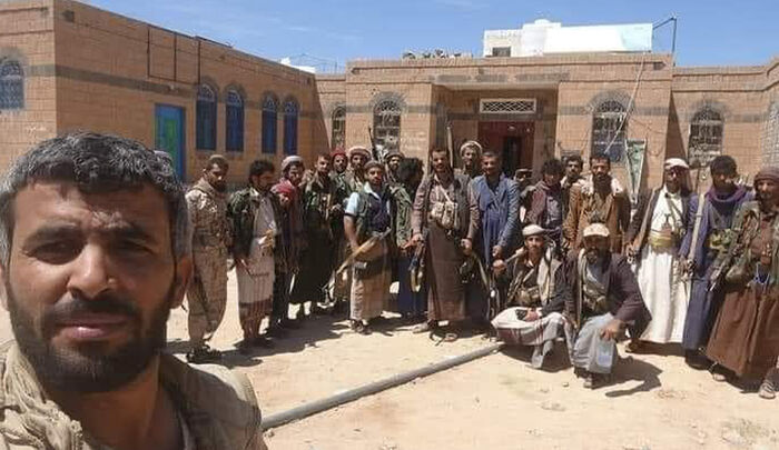 مصادر تكشف دور حزب الإصلاح في إسقاط مركز مديرية العبدية بيد الحوثي