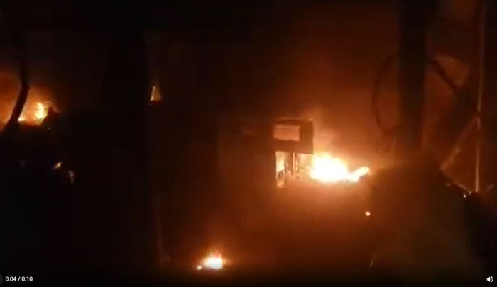 محاولة منها لعزل مأرب.. المليشيا تقصف أبراج الاتصالات