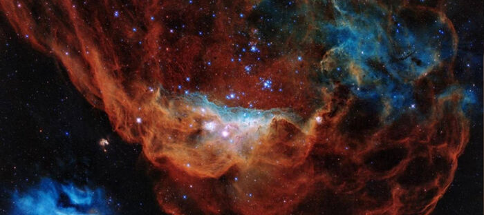 ناسا تنشر صورة " الشعاب الكونية" المشتعلة في الفضاء