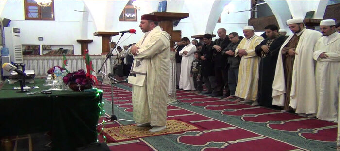 الجزائر.. صلوا صلاة العيد بالمنازل كما تصلى خلف الإمام