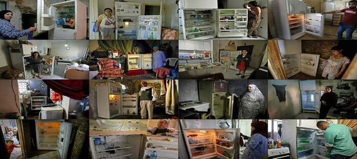 الجوع طرق أبوابهم.. لبنانيون يقايضون أغراضهم الشخصية مقابل "كسرة خبز"