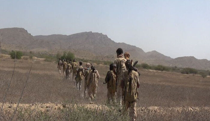 حجة.. القوات الحكومية تتقدم في الاحياء الجنوبية والغربية لمدينة حرض