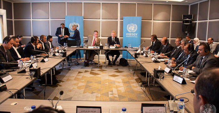 وكالة: الحكومة اليمنية أبلغت المبعوث الأممي بالموافقة على تمديد الهدنة