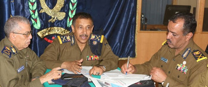 القوسي يرد على الحوثية ويفند الفرق بين الوطني والخائن