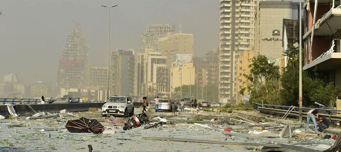 انفجار بيروت يوقف محطة تحويل الكهرباء الرئيسة