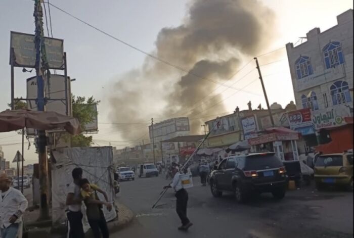 انفجار مخزن أسلحة حوثي في تعز.. ممارسات إجرامية لا تتوقف