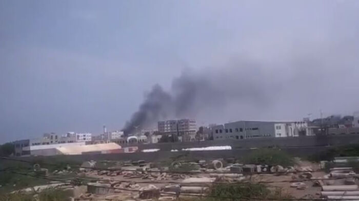 «الدبيش»: أسلحة إيرانية جديدة وراء انفجارات الحديدة