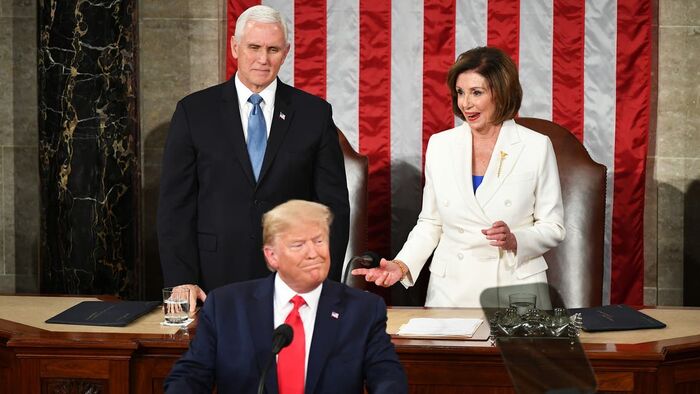 خطأ فادح لرئيسية النواب الأمريكي قد يدخلها في مشاكل دستورية!