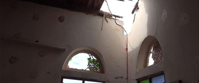 أضرار بمنازل مواطني التحيتا بسبب القصف الحوثي