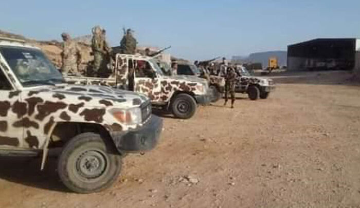 الإخوان يستقدمون تعزيزات من مأرب لمهاجمة معسكر العلم بشبوة